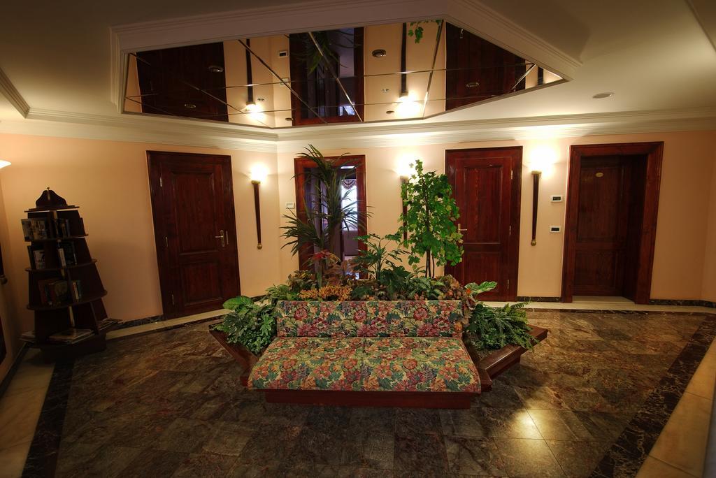 Bellevue Hotel And Resort Bardejov Bagian luar foto