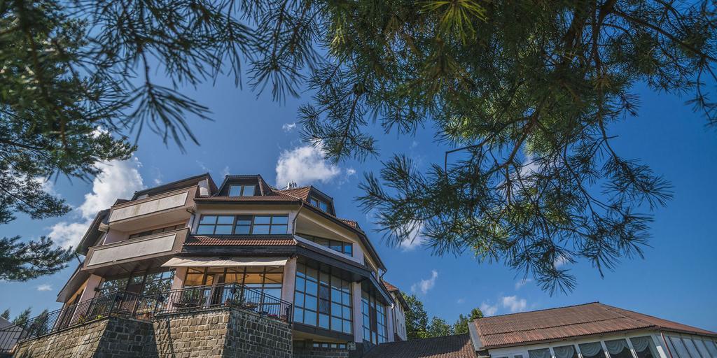 Bellevue Hotel And Resort Bardejov Bagian luar foto