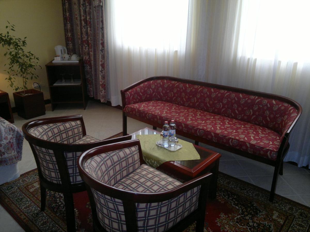 Bellevue Hotel And Resort Bardejov Ruang foto